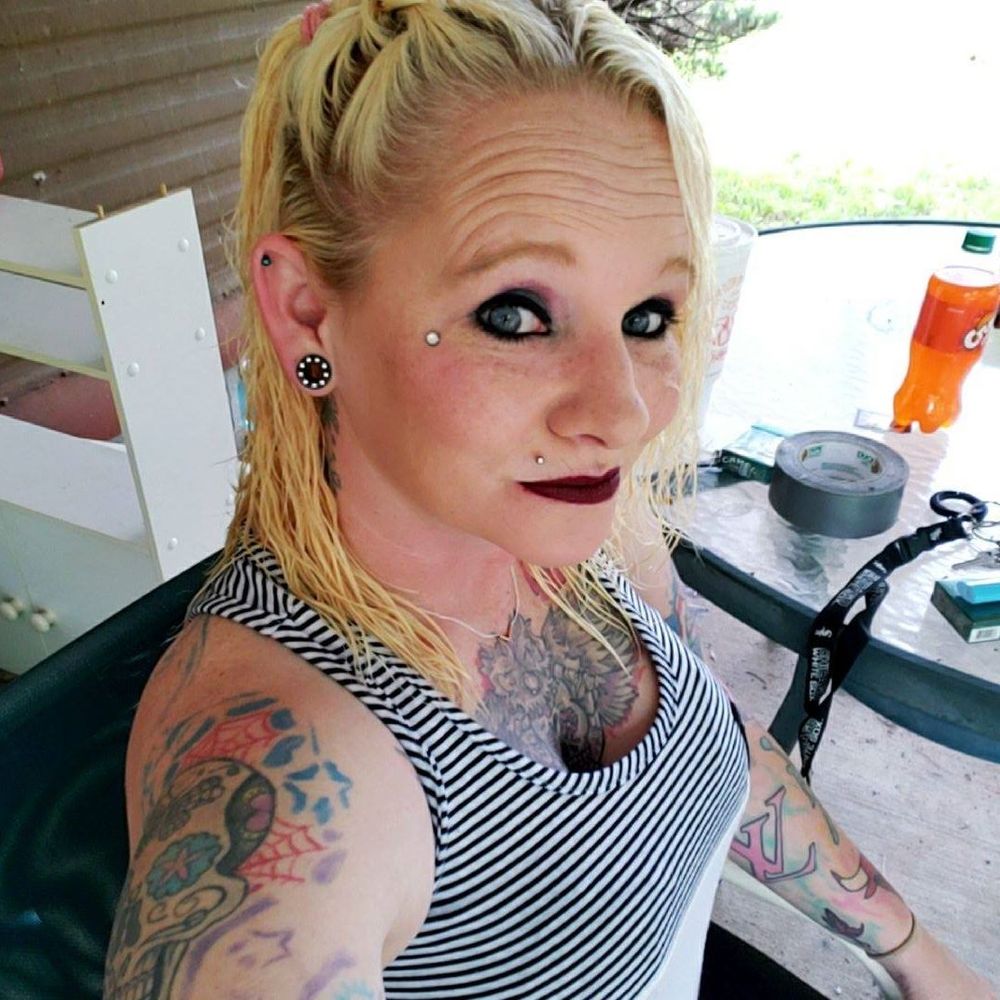 Meet your Posher, Tanya